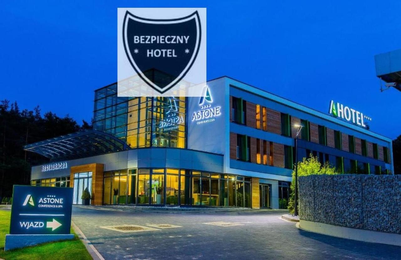 Hotel Astone Conference & Spa Lubiń Exteriör bild